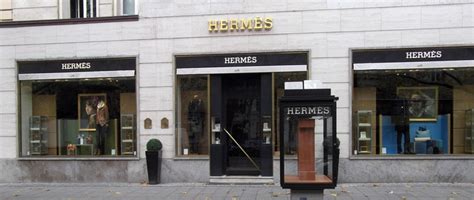 rathausstraße berlin hermes|Shops with HERMÈS in Berlin title.